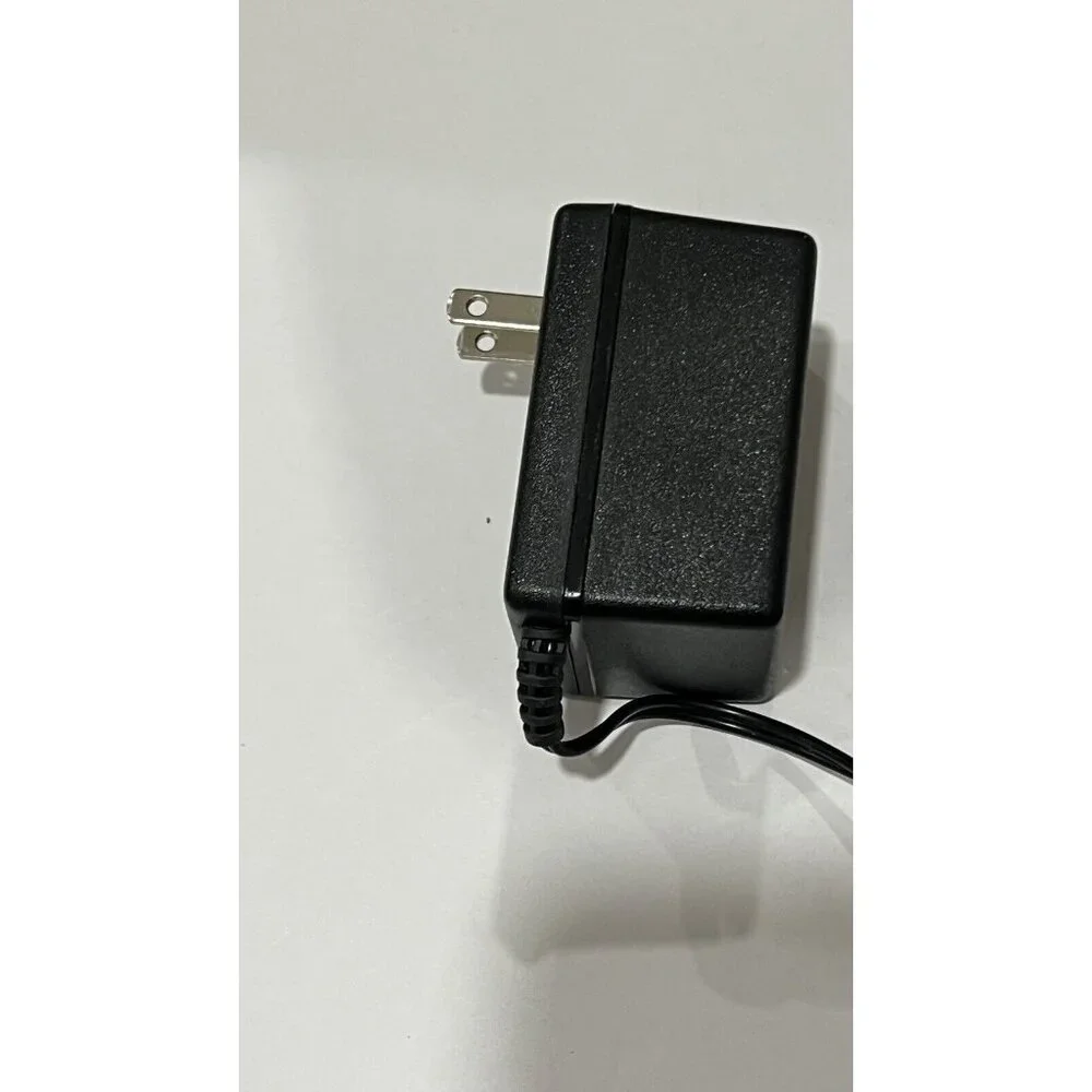 AC-AC Adapter Direct Plug-In Class 2 Transformer SB41-120A In: AC120v Out AC9v
